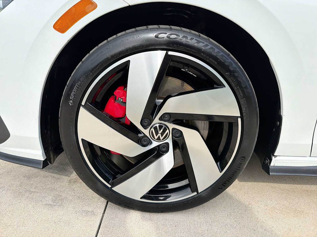 Thumbnail: 2023 Volkswagen Golf - 6