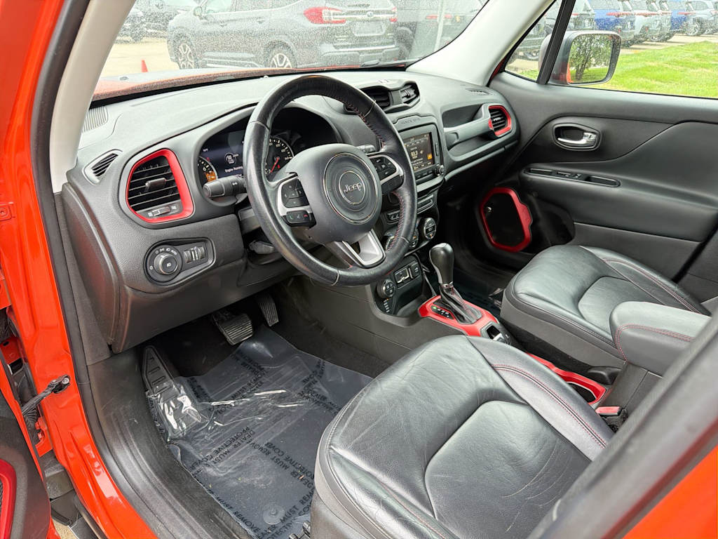Thumbnail: 2017 Jeep Renegade - 2