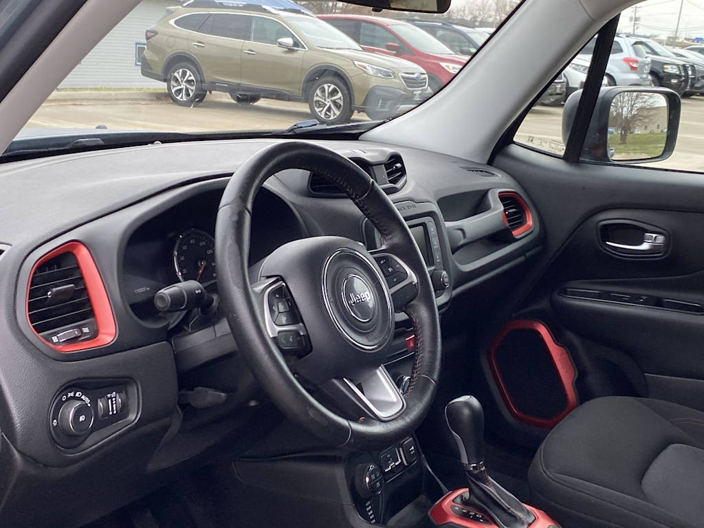 2016 Jeep Renegade Trailhawk 2