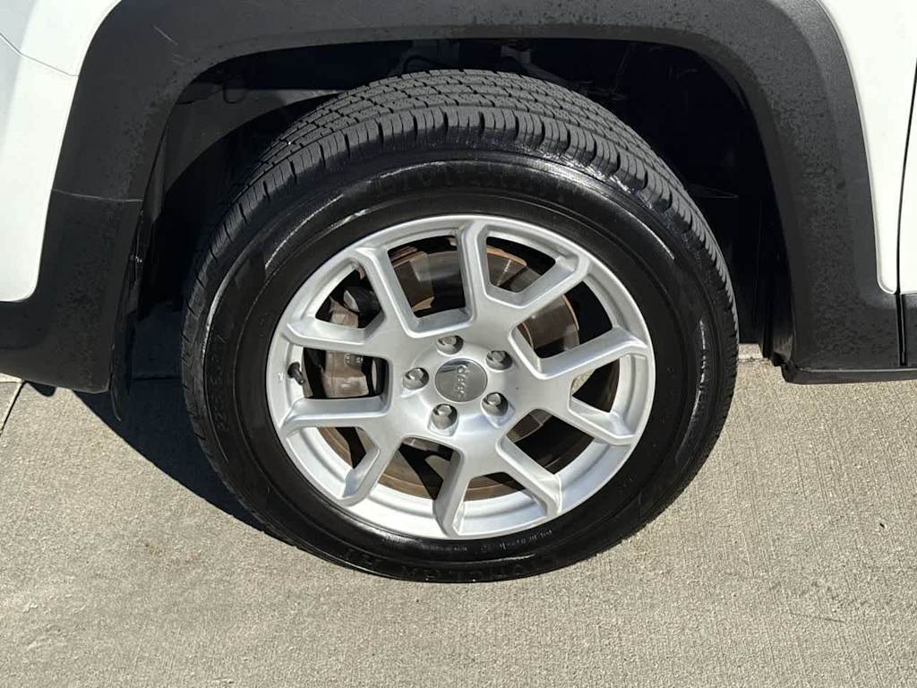 Thumbnail: 2020 Jeep Renegade - 8