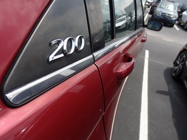 Thumbnail: 2013 Chrysler 200 - 16