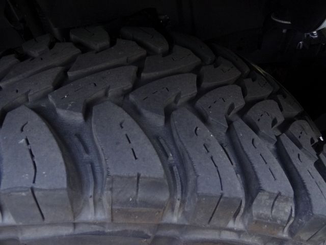 Thumbnail: 2022 Jeep Wrangler - 19