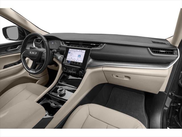 Thumbnail: 2023 Jeep Grand Cherokee - 14