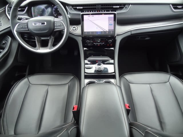 Thumbnail: 2023 Jeep Grand Cherokee - 2