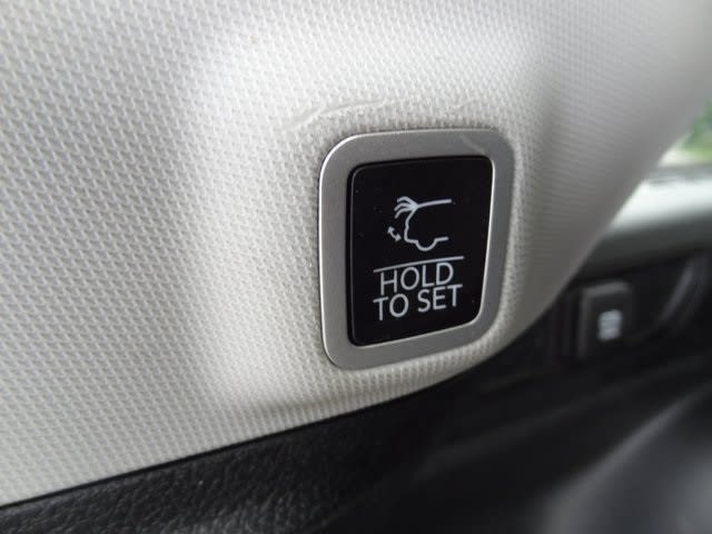 Thumbnail: 2023 Jeep Grand Cherokee - 22