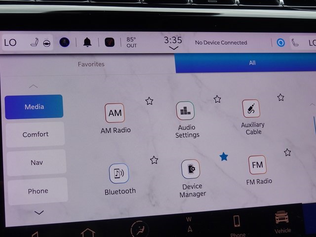 Thumbnail: 2023 Jeep Grand Cherokee - 17