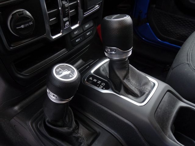 Thumbnail: 2021 Jeep Gladiator - 8