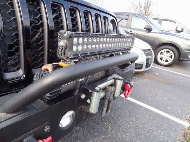 Thumbnail: 2021 Jeep Gladiator - 21