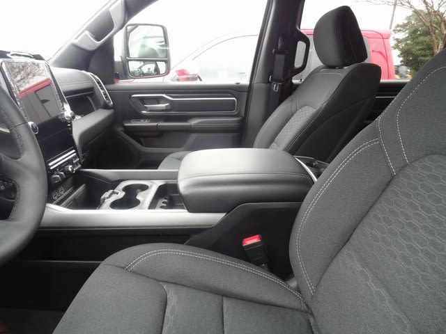 Thumbnail: 2025 RAM 1500 - 7