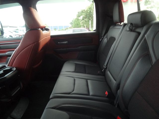 Thumbnail: 2025 RAM 1500 - 9