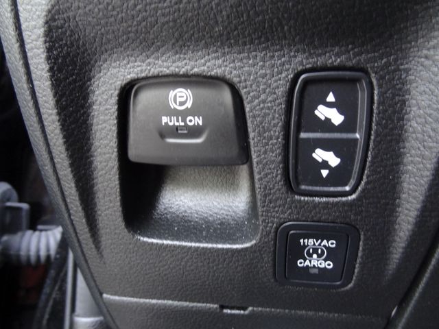 Thumbnail: 2025 RAM 1500 - 25