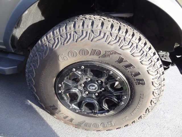 Thumbnail: 2025 Ford Bronco - 16