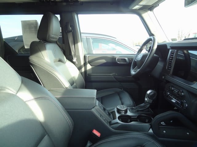 Thumbnail: 2025 Ford Bronco - 12