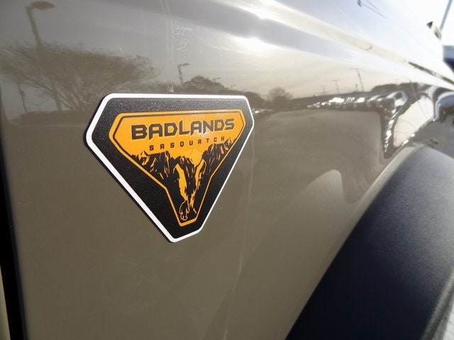 Thumbnail: 2025 Ford Bronco - 5