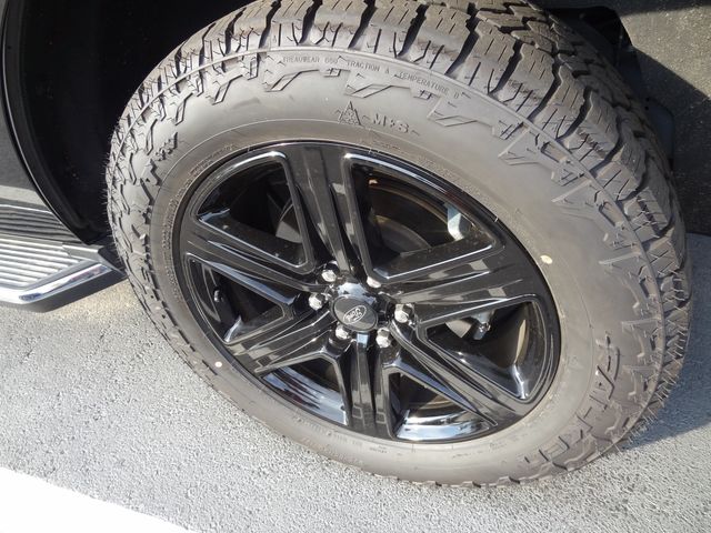 Thumbnail: 2021 Ford Expedition - 19