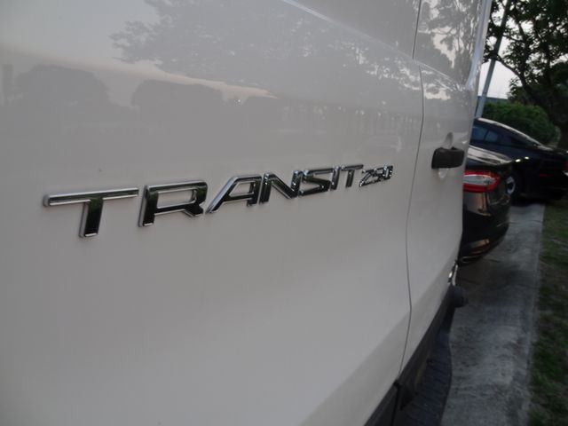 Thumbnail: 2016 Ford Transit Series - 4