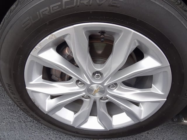 Thumbnail: 2023 Chevrolet Malibu - 14