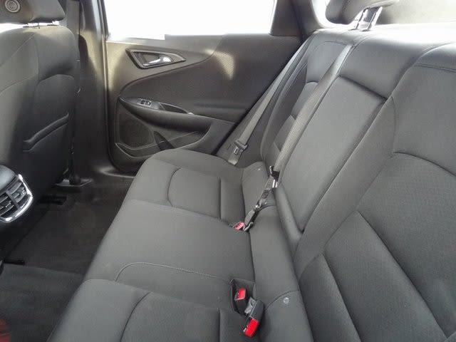 Thumbnail: 2023 Chevrolet Malibu - 8