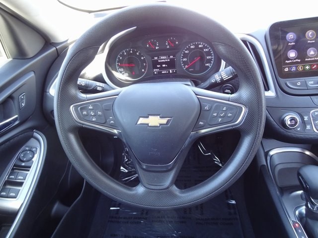 Thumbnail: 2023 Chevrolet Malibu - 8