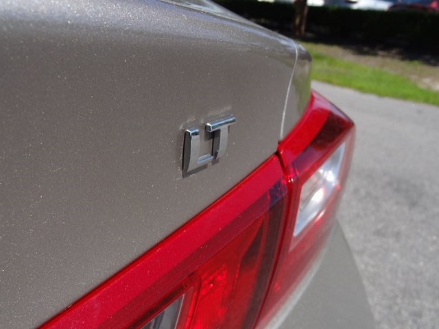 Thumbnail: 2023 Chevrolet Malibu - 37
