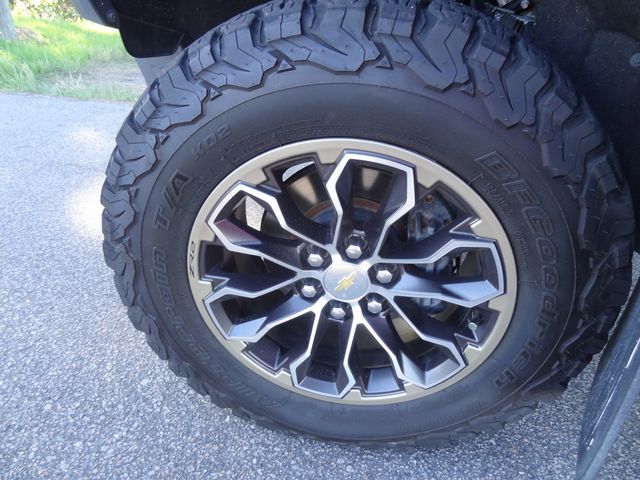Thumbnail: 2019 Chevrolet Colorado - 6
