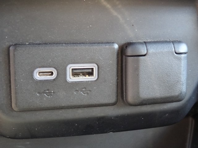 Thumbnail: 2019 Chevrolet Silverado 1500 - 21