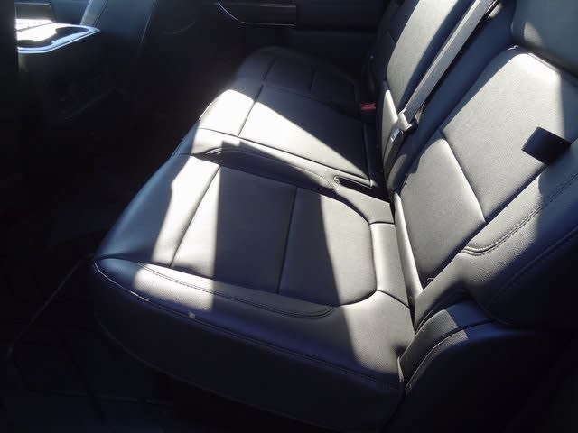 Thumbnail: 2019 Chevrolet Silverado 1500 - 25