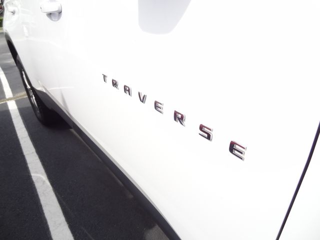 Thumbnail: 2023 Chevrolet Traverse - 5