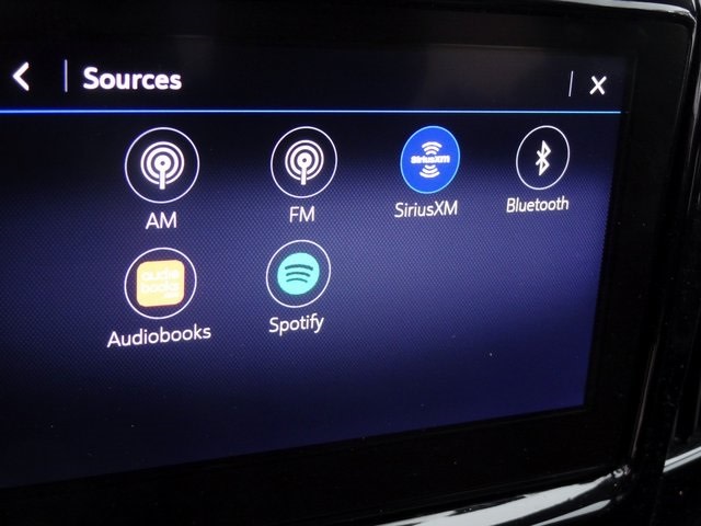 Thumbnail: 2023 Chevrolet Traverse - 35