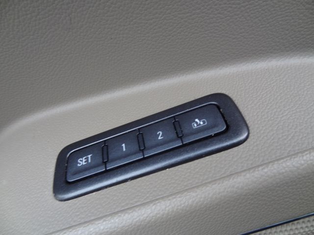 Thumbnail: 2017 Chevrolet Tahoe - 30
