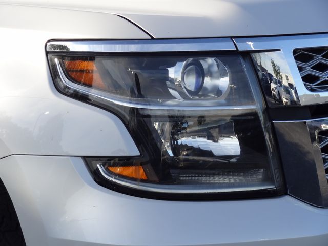 Thumbnail: 2016 Chevrolet Suburban - 21