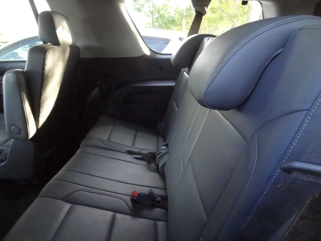 Thumbnail: 2016 Chevrolet Suburban - 13