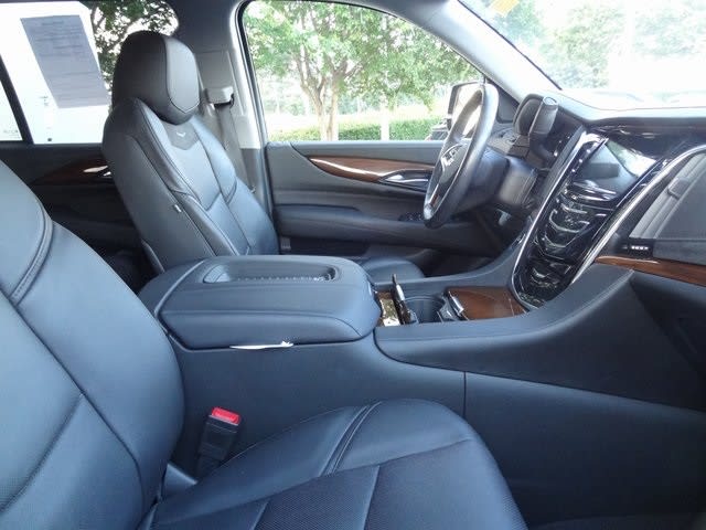 Thumbnail: 2020 Cadillac Escalade - 6