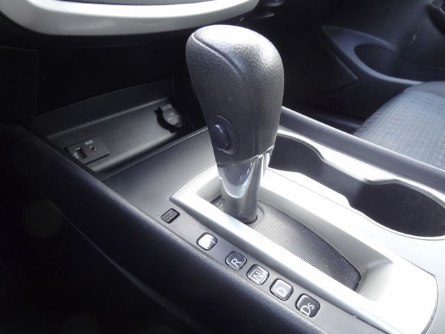 Thumbnail: 2016 Nissan Altima - 12