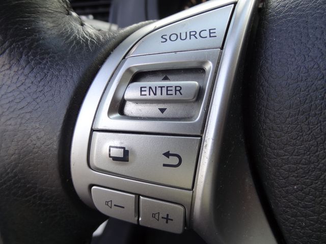 Thumbnail: 2016 Nissan Altima - 23