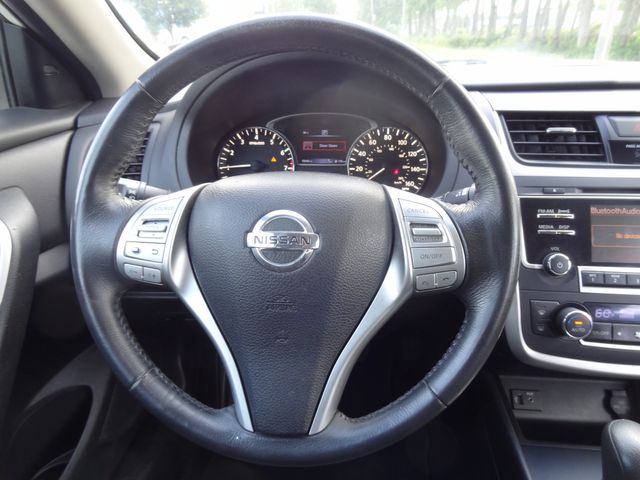 Thumbnail: 2016 Nissan Altima - 7