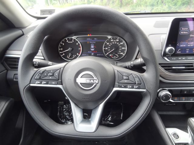 Thumbnail: 2025 Nissan Altima - 8