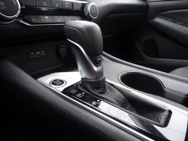 Thumbnail: 2025 Nissan Altima - 12