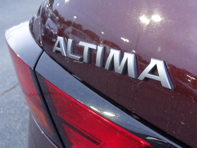 Thumbnail: 2024 Nissan Altima - 6