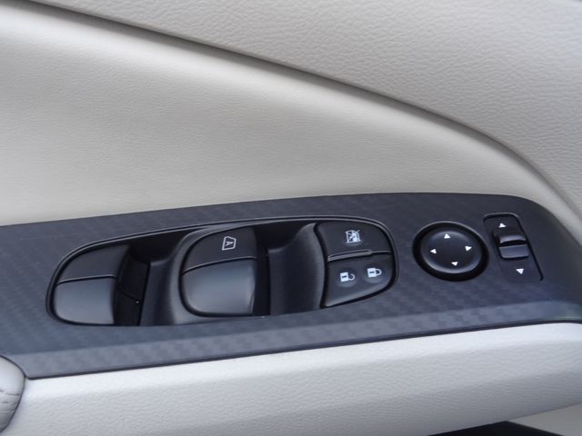 2025 Nissan Altima SV - Photo 19