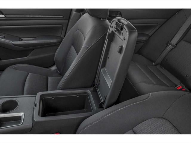 Thumbnail: 2025 Nissan Altima - 11