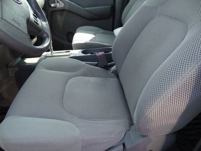 2010 Nissan Frontier SE 5