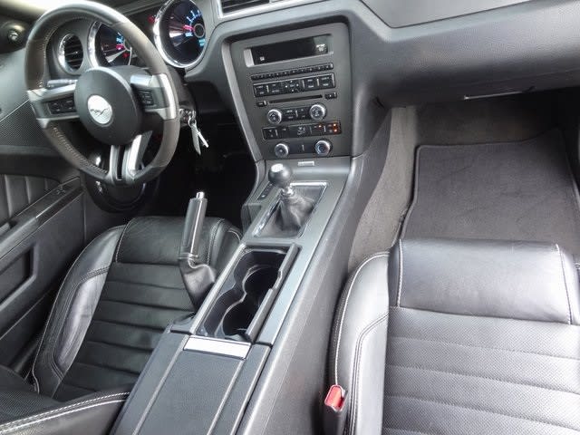 2013 Ford Mustang GT 2