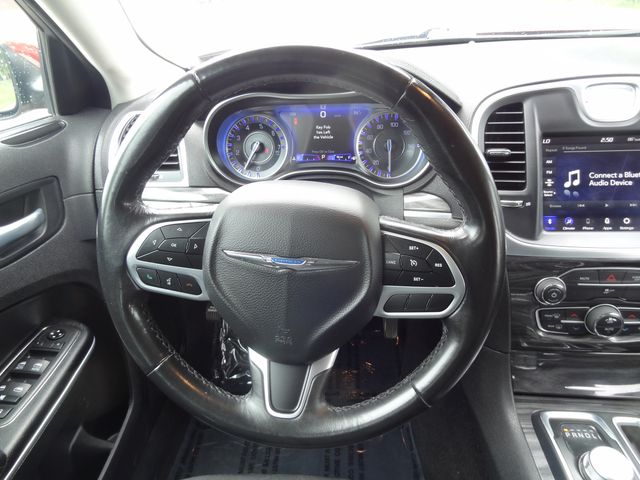 Thumbnail: 2021 Chrysler 300 - 7