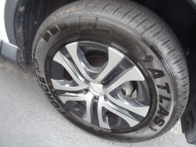 Thumbnail: 2018 Toyota RAV4 - 14