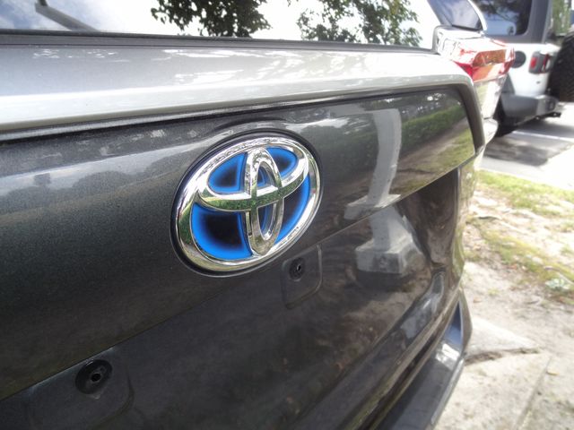 Thumbnail: 2022 Toyota RAV4 - 19