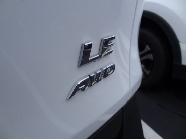 Thumbnail: 2025 Toyota RAV4 - 16
