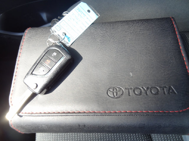 Thumbnail: 2023 Toyota RAV4 - 16