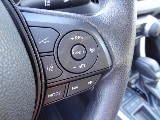 Thumbnail: 2019 Toyota RAV4 - 19