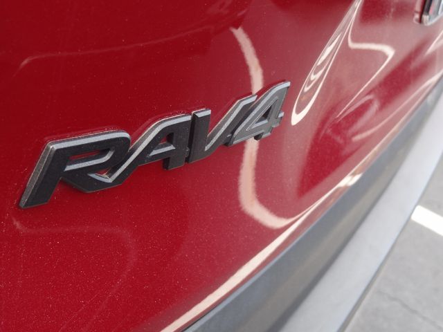 Thumbnail: 2024 Toyota RAV4 - 20